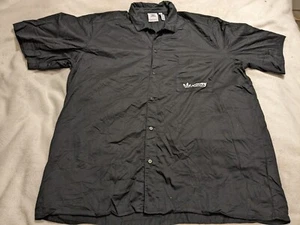 Adidas Mens Shirt XL 26 P2P Skate Short Sleeve Black Back Print ht1654 2022 cool - Picture 1 of 12