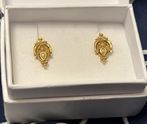 22ct Yellow Gold Earrings - 3g / With Indian Hallmarks - Picture 1 of 6