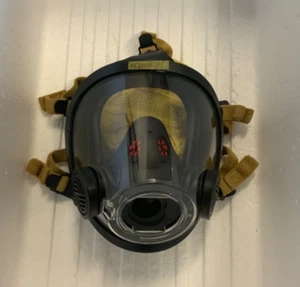 Scott AV-3000 HT Mask w/KEVLAR NETTING Firefighter SCBA AIR PAK MASK Size Medium - Picture 1 of 3