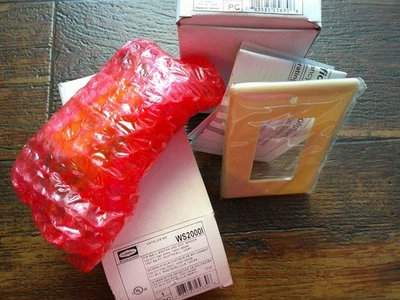 **NEW** HUBBELL WS2000I OCCUPANCY/VACANCY SENSOR WALL MOUNT PIR 120/277V IVORY - Image 1 of 2