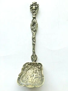 ANTIQUE ORNATE ITALIAN BRASS SERVING SPOON WITH CHERUBS - Picture 1 of 5