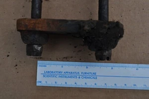 1920's 1930's antique vintage auto leaf spring shackle #4 - Bild 1 von 3
