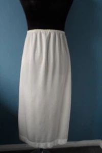 VINTAGE KEYSER CREAM WAIST SLIP SZ 10/12 USED - Picture 1 of 8