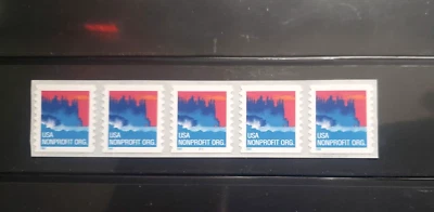 USA PNC5 SC# 3693 SEACOST 5c.NONPROFIT ORG.  PL# B111 - MNH 2002  S/A - Image 1 of 3