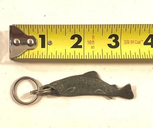 VINATGE TROUT KEYCHAIN. MADE OUT OF PEWTER. - Picture 1 of 1