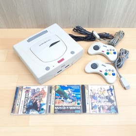 SEGA SATURN Japanese White Console bundle with 2 Controllers, 3 Games & cables