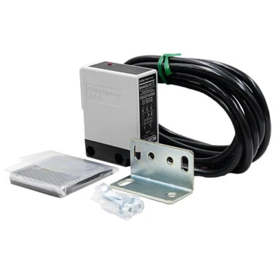 E64CCL1C Eaton/Cutler Hammer Retro Reflective Photoelectric Sensor  -SA - Image 1 of 2