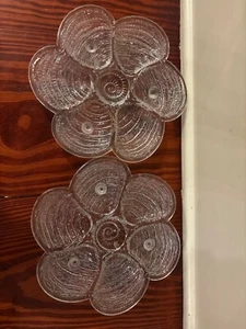 Portieux Vallerysthal France Set of 2 Textured Glass Oyster Clam Plates - Picture 1 of 1
