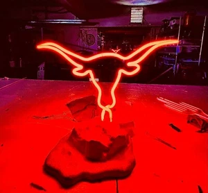 Longhorns Tabletop Neon - Picture 1 of 3