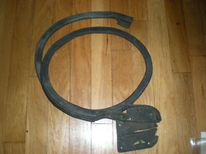NOS 1972 Ford Galaxie Door Weatherstrip LH D2AB-5720513-A - Picture 1 of 2