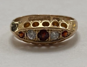 VINTAGE BIRMINGHAM 1929 9CT GOLD GARNET WHITE TOPAZ  RING SIZE TINY SIZE H1/2 - Picture 1 of 12