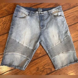 Pantalones cortos vaqueros marca negra para hombre azul 34 cintura elástica dobladillo crudo lavado ligero Y2K Skater - Imagen 1 de 9