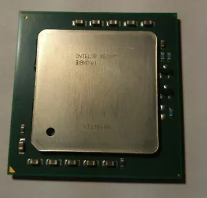 Intel Xeon 2.4 GHz 2.40GHZ/512/533, SL6NQ Socket 604 - Picture 1 of 2