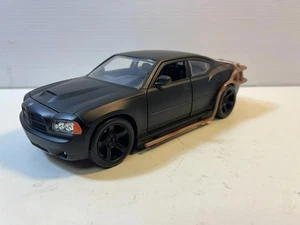 Fast & Furious 2006 Dodge Charger in 1/24 Scale Diecast by Jada - Picture 1 of 8