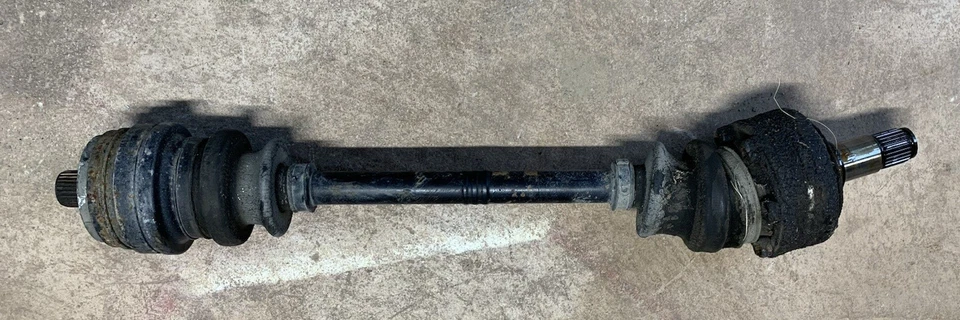 Mercedes CV Axle OEM W126 300SE 300SEL 300SDL Foto 1 de 3