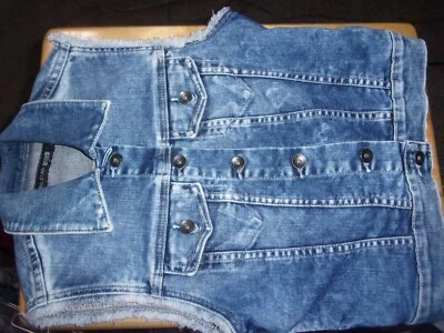 Chaleco vaquero BIG STAR 1974 Distressed Raw Edge azul vaquero pequeño camionero motociclista Foto 1 de 4