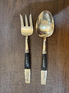 Tenedor cuchara vintage latón tono madera S. Samran Thailand Co. Cuchara y tenedor para servir - Imagen 1 de 8