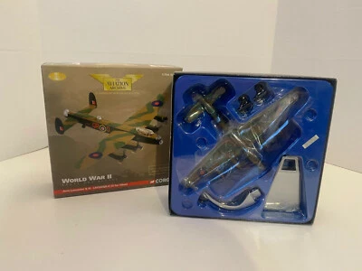 Corgi 1:144 Segunda Guerra Mundial Avro Lancaster B III LM360/QR-O AA30204 - Imagem 1 de 2
