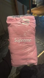 Supreme Box Logo Hoodie Sweatshirt Pink (FW24) - Size Large🔥 - In Hand ✅ - Picture 1 of 4