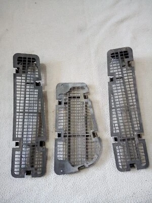 Toyota Celica GT GTS 1982-1985 y Supra limpiaparabrisas cubierta admisión de aire juego de ventilación OEM Foto 1 de 4