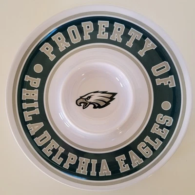 NFL "Property of Philadelphia Eagles" 12" bandeja de fiesta de plástico para astillas y inmersiones 2008 Foto 1 de 4