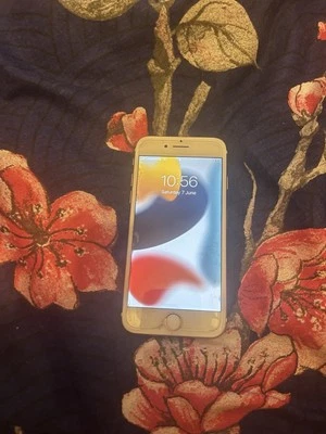 iPhone 7 - Image 1 of 4