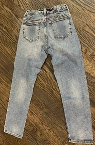 Old Navy Kid Boys Karate Built-In Flex Max Slim Taper Jeans Size 12 - Picture 1 of 2