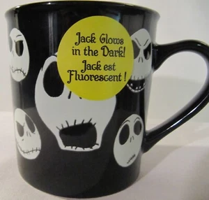 NUEVA Taza Jack Skellington Black Brillo En la Oscuridad Tienda Disney Pesadilla Navidad - Imagen 1 de 4