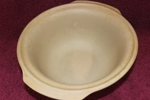 Pampered Chef Family Heritage Stoneware Baking Bowl 10"K - Picture 1 of 4