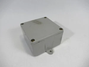 Royal RJB442 Junction Box w/ Lid 4x4x2" USED - Picture 1 of 2