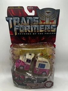 NEW SEALED Transformers Revenge of the Fallen Deluxe Class Autobot Skids Mudflap - Picture 1 of 2