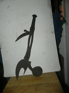 Arts of Africa - Throwing Knife - DRC - Congo 26" Long x 10" Wide - Picture 1 of 4