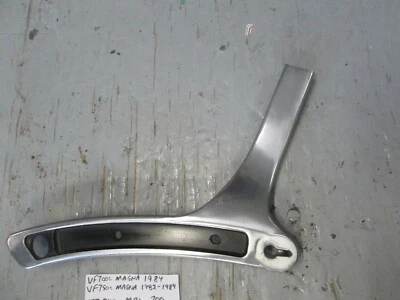 Magna V45 VF-700C / VF-750C, riel de agarre LH, 77340-MB1-700  Foto 1 de 4