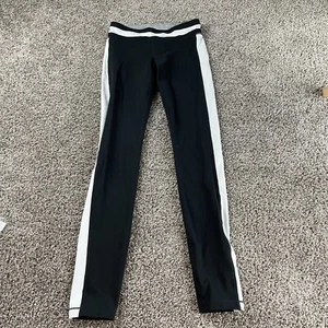 Athleta Girl Leggings Youth Extra Large Black Athletic Pants Gym Workout 24x28 - Picture 1 of 9