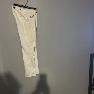 Cabi Womens White Light Wash Coin Pocket Button Fly Denim Straight Jeans Size 8 - Image 1 of 4