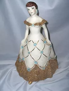 Vintage Keramik Figur Dame Gold Spitze Blau Blumen Applikation SCHÖN - Bild 1 von 8