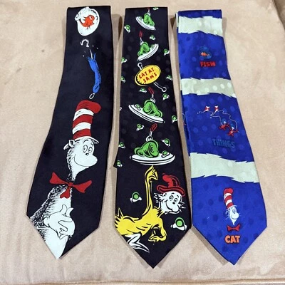 Vintage Lot of 3 Dr. Seuss Neck Ties Cat In The Hat Silk, Green Eggs & Ham Ties - Изображение 1 из 3