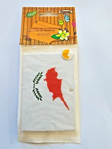 Car air freshener with the  Flag of CYPRUS - Picture 1 of 2
