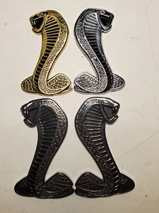 Lot 4 Ford Mustang Cobra Snake Fender 4 Piece Grille Emblems (one Gold Color) - Bild 1 von 6