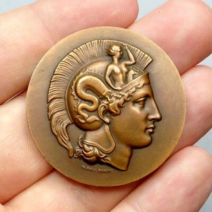 Minerva, Elmetto Donna Elmetto, Femmina. Antica grande medaglia francese in bronzo. - Foto 1 di 8