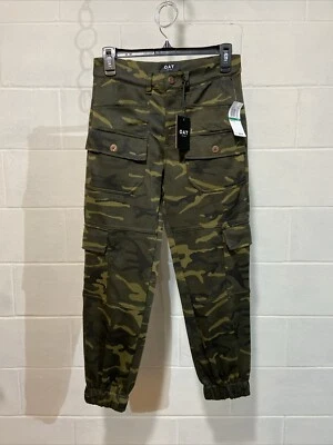 Pantalones de chándal OAT New York para mujer tiro medio cargo verde camuflaje elástico utilitario Foto 1 de 4