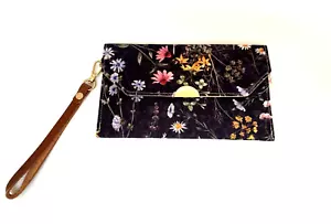 New Handmade Beige Black Wildflower Canvas Envelope Wallet Clutch 8" x 5" - Picture 1 of 5