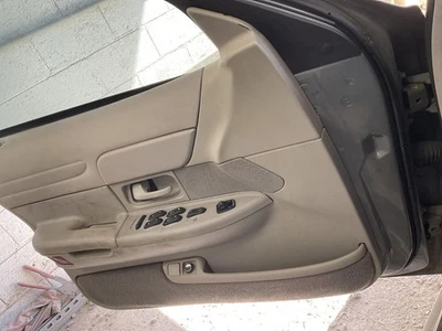 Interruptor de puerta delantera del conductor ventana del conductor se adapta a 99-02 CROWN VICTORIA 5200923 Foto 1 de 4