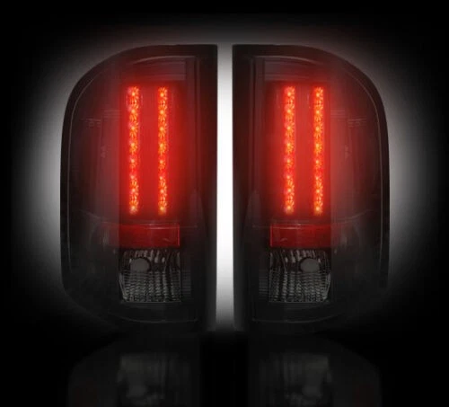 Chevy Silverado 2007-2013 freno trasero y luces traseras ahumadas inversas con bombillas LED Foto 1 de 4