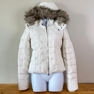 Giacca vintage Abercrombie & Fitch S Y2K bianca pelliccia sintetica orlo foderato cappuccio piumino imbottito - Foto 1 di 16