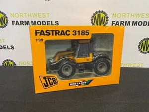 BRITAINS 40061 1:32 SCALE JCB FASTRAC 3185 TRACTOR - Picture 1 of 3