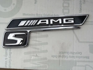 Original Mercedes AMG S line Schriftzug Aufkleber Emblem Set embleme kotflügel - Bild 1 von 2