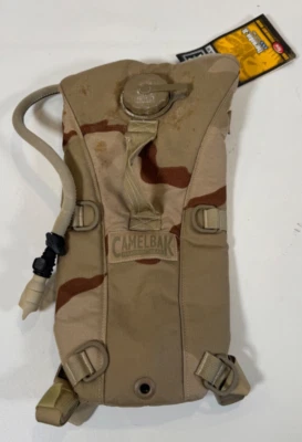 Mochila y vejiga CamelBak Maximum Gear ThermoBak 3L DCU camuflaje Foto 1 de 4