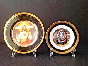 Set 2 VTG Catholic Sacred Heart of Jesus Christ and Sacred Family Decor Plates - Picture 1 of 5