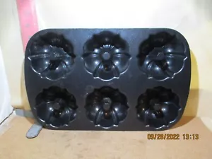 NORDIC WARE BY NORTHLAND ALUMINUM BUNDT-LETTE PAN - MUFFIN/CUPCAKE PAN - Picture 1 of 2